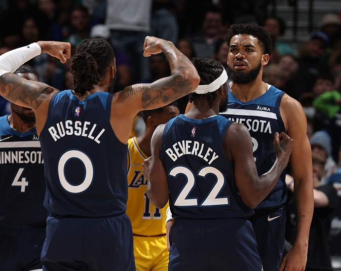 保罗和快船分道扬镳后，湖人接盘？（保罗与快船分手后，湖人成为下家？）