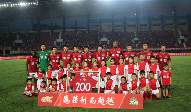 普利希奇近3个赛季意甲直接参与48球，追平劳塔罗并列第一（意甲近三季普利希奇制造48球，与劳塔罗并列榜首）