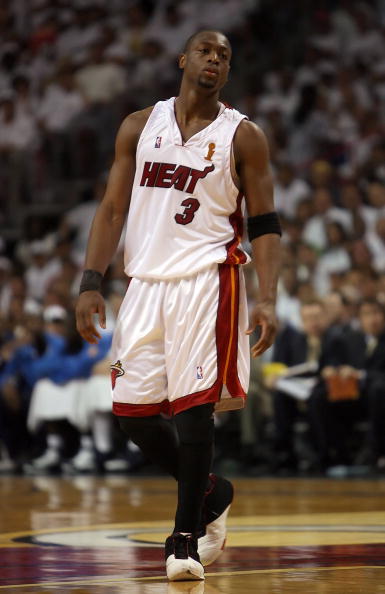 上海闲话聊体育｜橄榄球，上海是你的大舞台（沪上闲话体育｜橄榄球：上海就是你的大舞台）