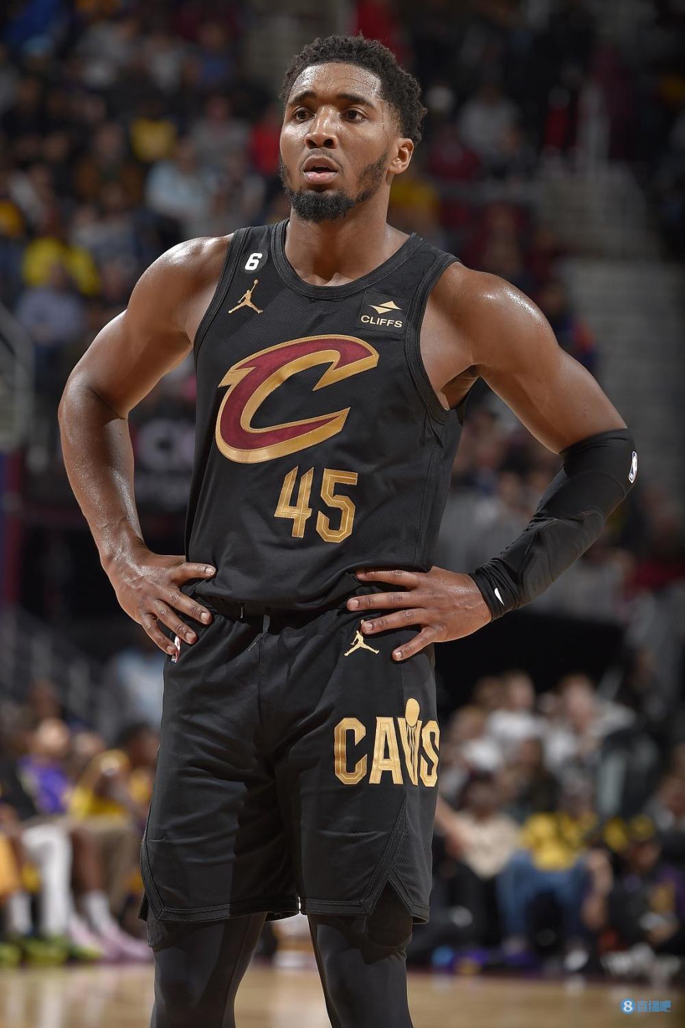 默特萨克：15岁时的伤病让我成长，青少年要做好基本功练习（默特萨克：15岁受伤促我成长，青少年应夯实基本功）