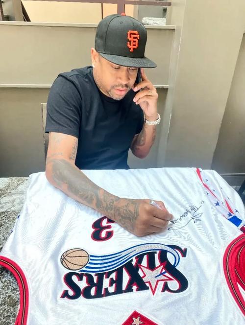 意媒：迪巴拉已退烧参加了训练，但巴尔丹齐却因为发烧缺训（意媒：迪巴拉退烧复训，巴尔丹齐因发烧缺席训练）