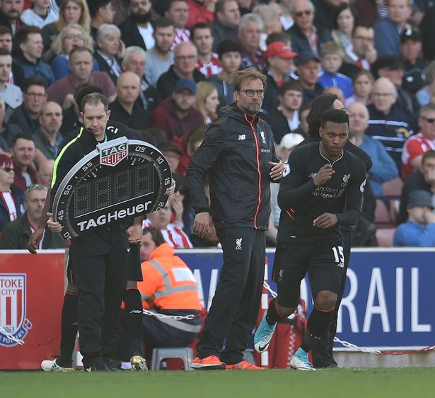 阿莱尼亚：佩德里对巴萨来说不可或缺；热刺曾经想签下我