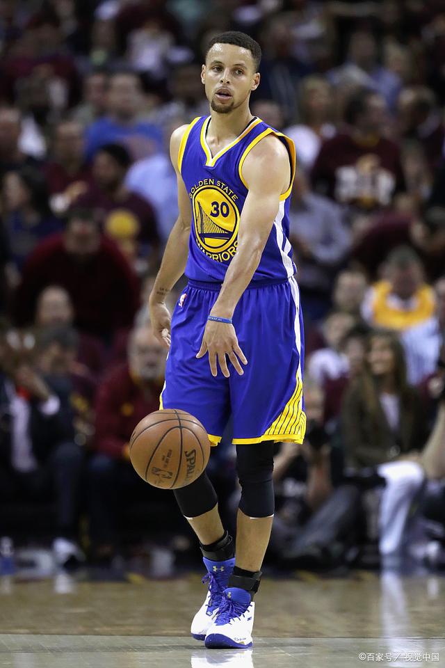 半场战报：意大利1-0挪威，皮奥破门，迪马尔科送助攻（半场：意大利暂1-0领先挪威，皮奥破门，迪马尔科奉献助攻）