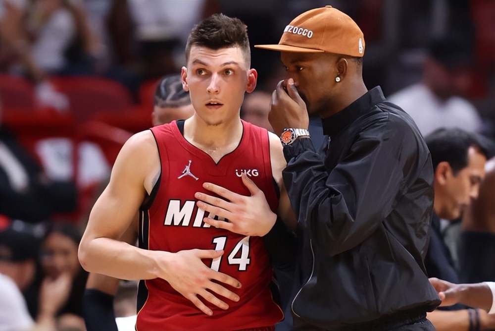 米体：索默犯了不少错，国米在寻找靠谱的一门（米体：索默多次失误，国米正物色更稳健门将）